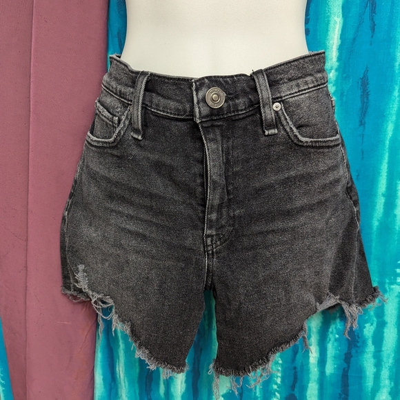 BLACK Hudson size 26 Devon shorts/ grey color!! SEE PHOTOS - Picture 2 of 12